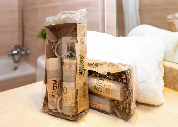 Amplio Planta Jardin Nagueles