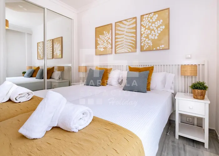 Amplio Planta Jardin Nagueles Appartement *