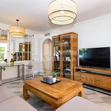 Apartment Amplio Planta Jardin Nagueles *