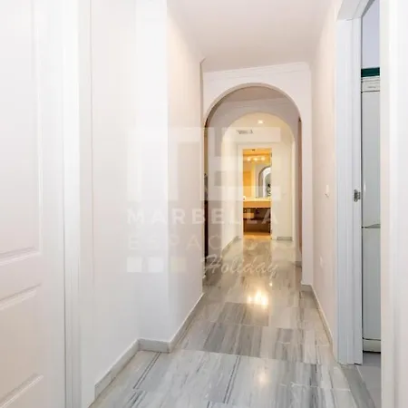 Amplio Planta Jardin Nagueles