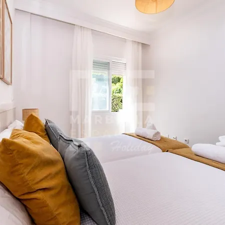 Amplio Planta Jardin Nagueles *