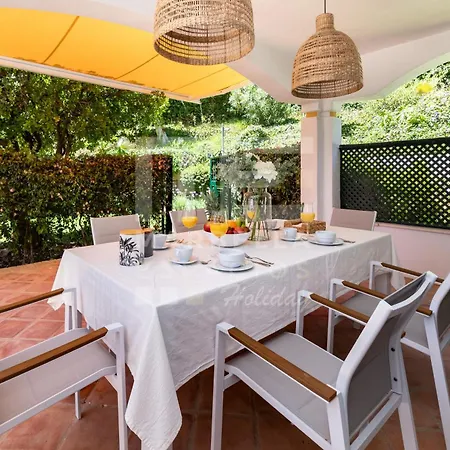 Amplio Planta Jardin Nagueles Apartment *