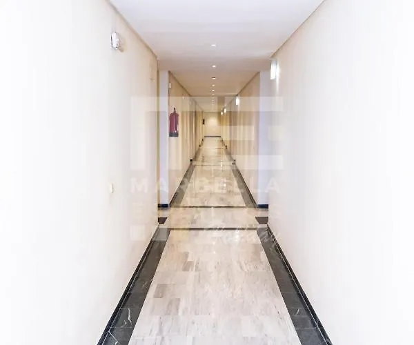 Amplio Planta Jardin Nagueles * 마르베야