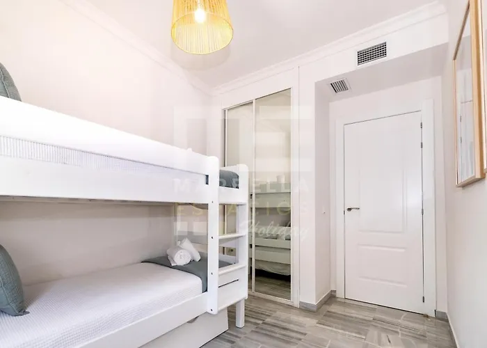 Amplio Planta Jardin Nagueles