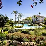 Amplio Planta Jardin Nagueles Lägenhet
