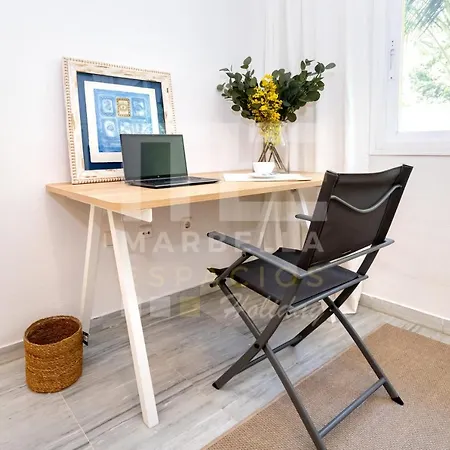 Amplio Planta Jardin Nagueles *