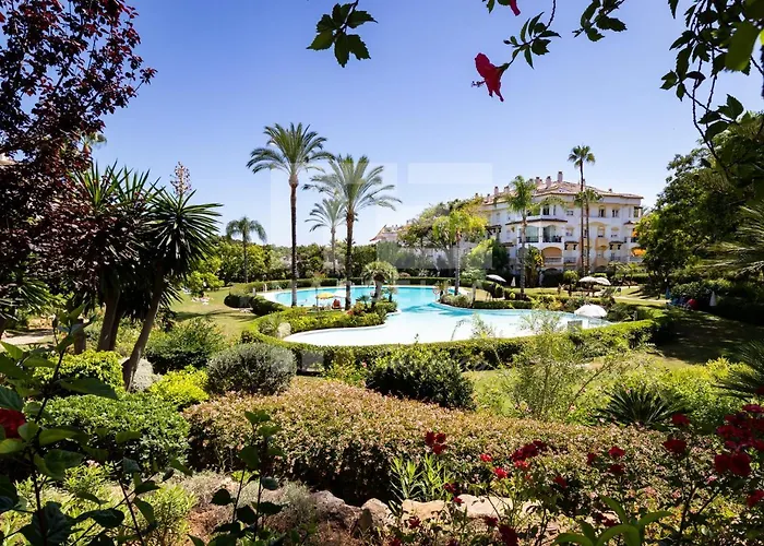 Amplio Planta Jardin Nagueles Lägenhet