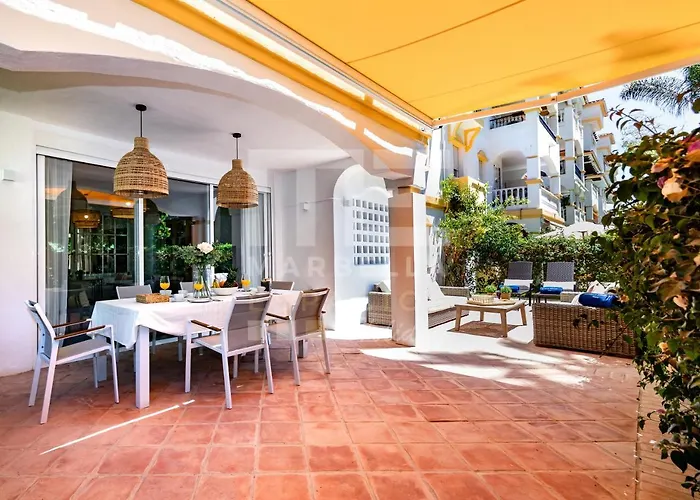 Amplio Planta Jardin Nagueles Lägenhet *