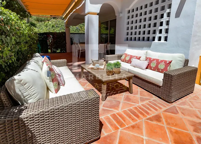 Amplio Planta Jardin Nagueles Lägenhet *